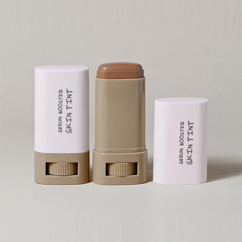 ✨Köp 2, få 1 gratis🎁Hydratiserande & Upplysande Foundation Stick