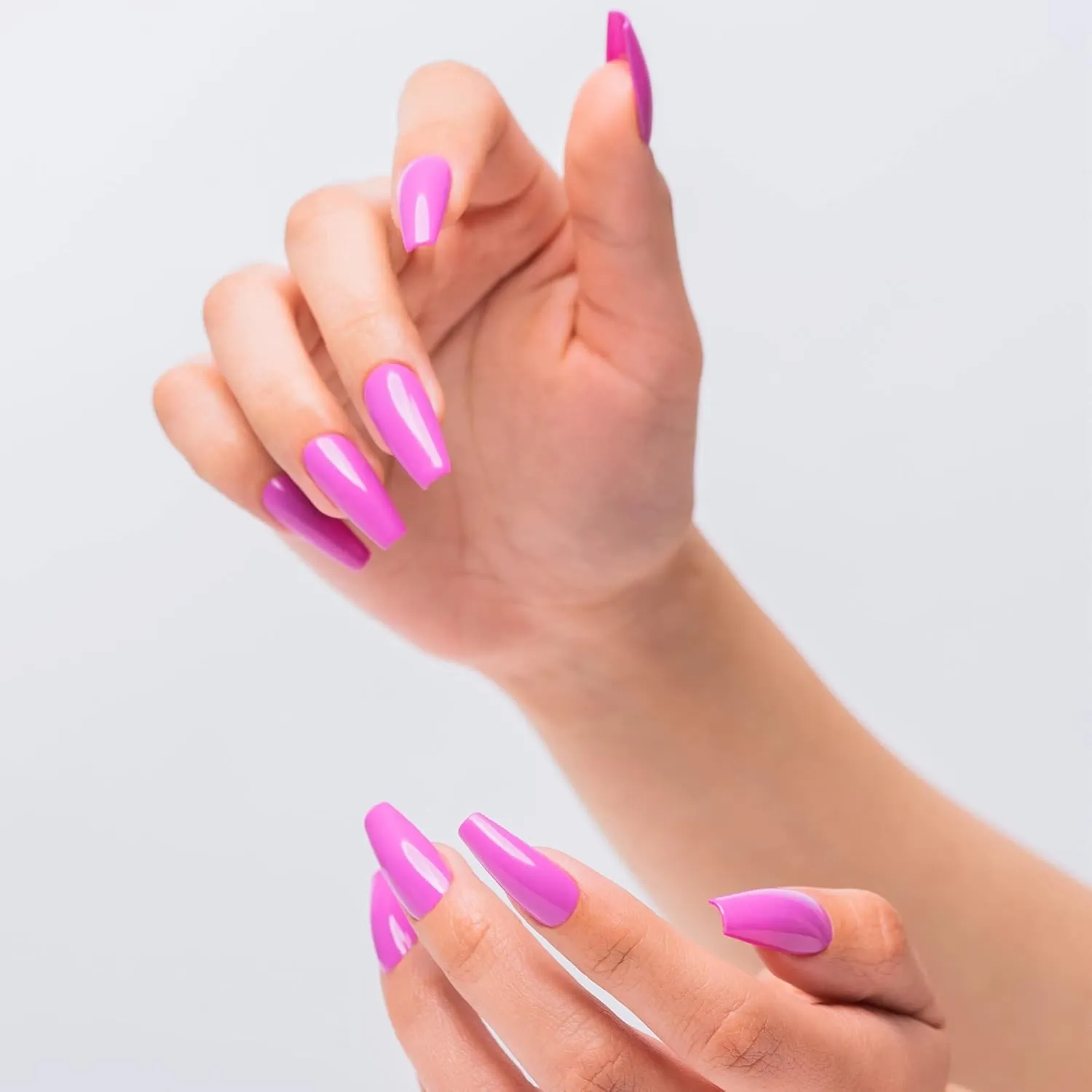 Gelish Soft Gel Intro Starter Kit – Full Coverage Press On Tips, LED Nail Lamp, Long-Lasting, Fast Application, No Chip, At-Home Gel Nails, Easy to Use (Medium Coffin Kit)