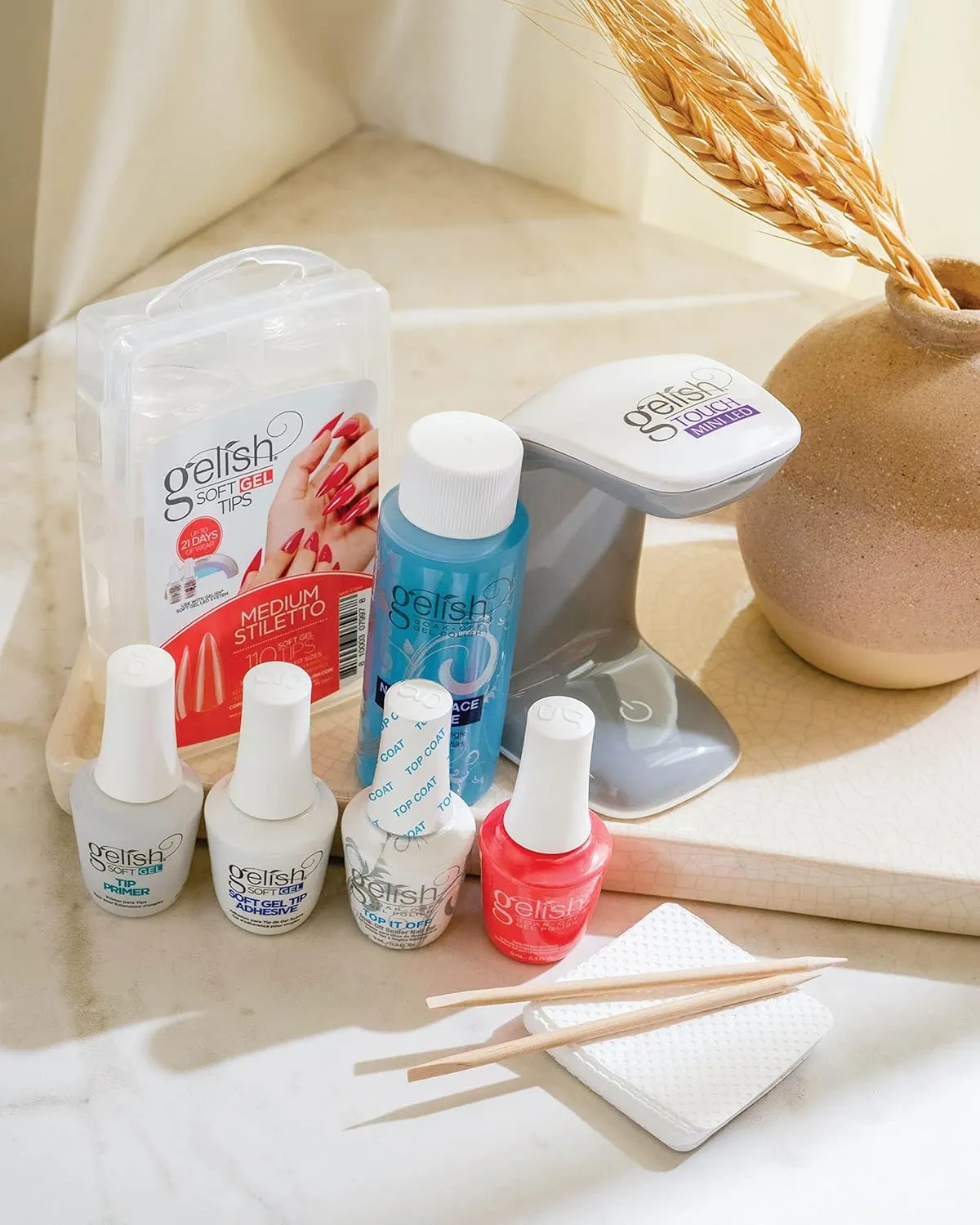 Gelish Soft Gel Intro Starter Kit – Full Coverage Press On Tips, LED Nail Lamp, Long-Lasting, Fast Application, No Chip, At-Home Gel Nails, Easy to Use (Medium Stiletto Kit)