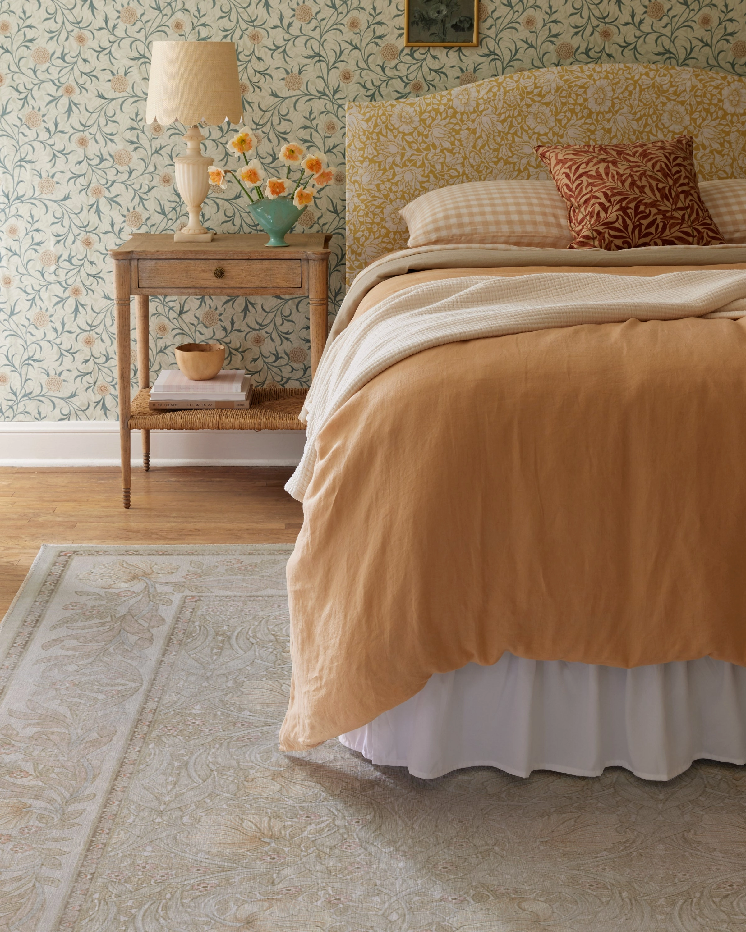 Morris & Co. Pimpernel Vintage Blush Rug