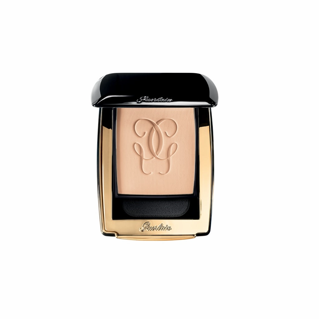 Parure Gold Powder Foundation SPF15  