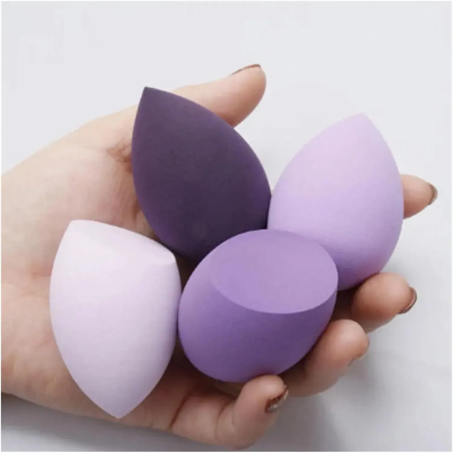 SBTRKT 4pcs/bag Fashion Make Up Blender Cosmetic Puff Makeup Sponge Foundation Powder Sponge Beauty Tool Makeup Tool Accessories (Color : 01)