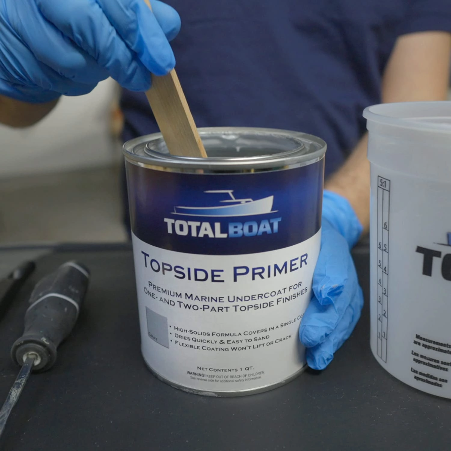 TotalBoat Marine Topside Boat Paint Primer for Fiberglass and Wood, White, 1 Quarts (Pack of 1)